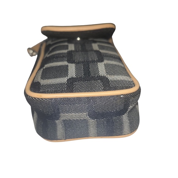 Nine West Vintage Y2K Cell Phone Wristlet Organizer - Geometric Print - Picture 4 of 9